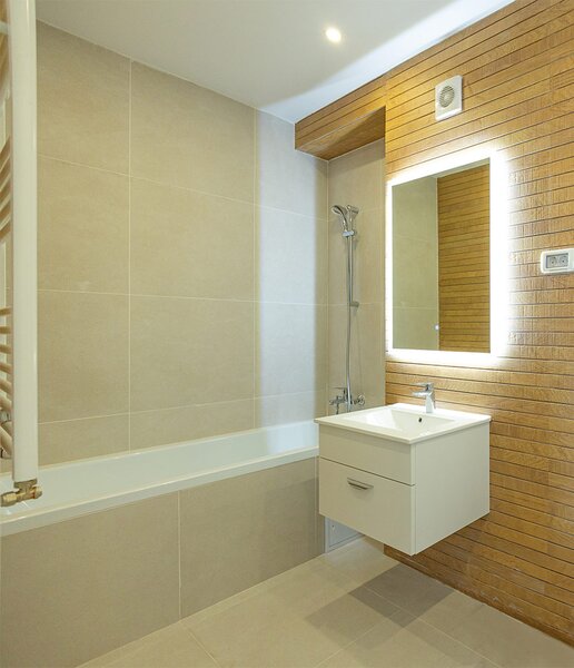 Dristor, Fizicienilor, metrou Nicolae Grigorescu, 2 camere.