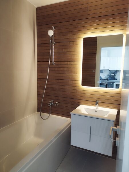 Dristor, Fizicienilor, metrou Nicolae Grigorescu, 2 camere.