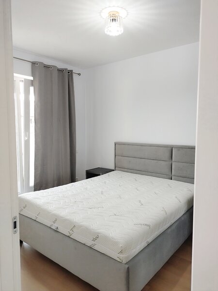 Dristor, Fizicienilor, metrou Nicolae Grigorescu, 2 camere.